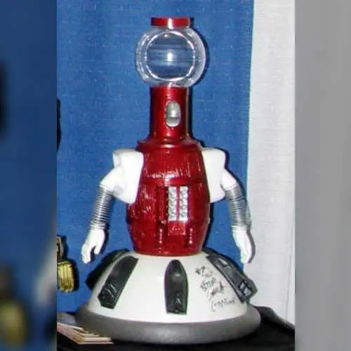 Tom Servo